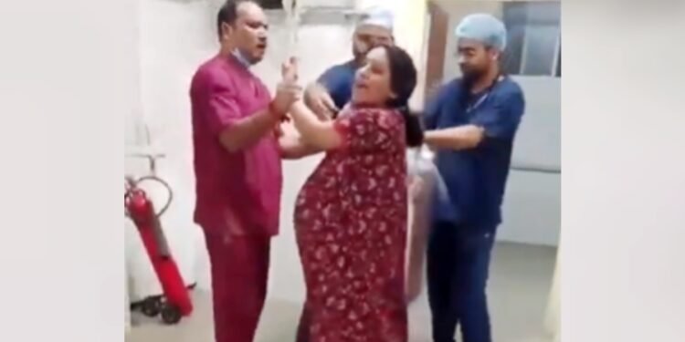 ‘मुझे बचा लीजिए…’, सरकारी अस्पताल में प्रेग्नेंट कल्पना मिश्रा का रोते हुए आखिरी वीडियो, डिलीवरी के दौरान जच्चा-बच्चा दोनों की मौत