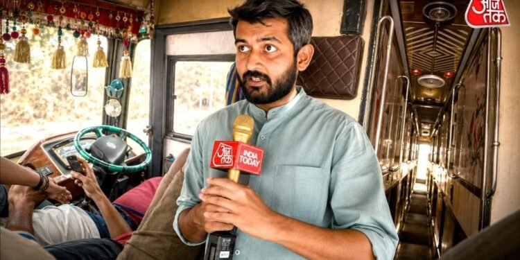 रियेलिटी चेक: सभी 5 गाइडलाइंस तोड़कर चल रहीं स्लीपर बस, नाबालिग से गैंगरेप के बाद खुलासा