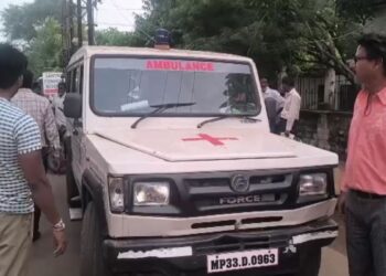 पहले एक ही परिवार के 4 बच्चों की मौत… अब 4 बच्चे ग्वालियर रेफर, 150 से ज्यादा लोगों के लिए ब्लड सैंपल