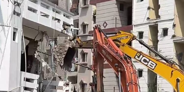 3 महीने में 959 संपत्तियों पर चला MCD का बुलडोजर, 471 प्रॉपर्टीज सील