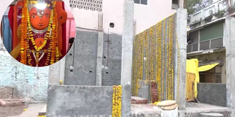 EXCLUSIVE: नई जगह मंदिर तैयार, नहीं हटे हनुमान जी… क्या है उज्जैन में दक्षिणमुखी और उत्तरमुखी की कहानी?