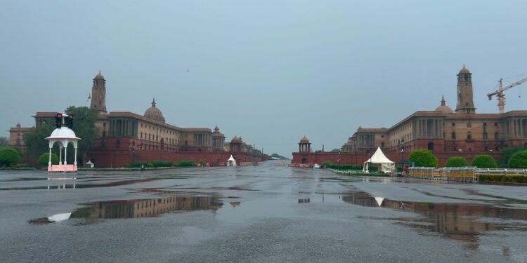 जिस वक्त दिल्ली में होगा BRICS समिट, उसी वक्त बदल सकता है मौसम का मिजाज, जानें कब हो सकती है बारिश
