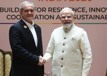 ‘डायलॉग और डिप्लोमेसी से हो पश्चिम एशिया संघर्ष का हल’, ईरानी राष्ट्रपति पेजेशकियान से बोले PM मोदी