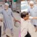‘बच्चों को पसंद नहीं आ रहा खाना’, स्कूल हेडमास्टर की शिकायत पर भड़की महिला रसोइया, पति के साथ मिलकर पीटा