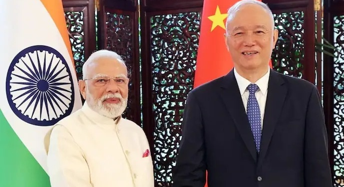 शी जिनपिंग अपने ‘राइट हैंड’ को भी लाए भारत, बीजिंग में क्यों बोलती है इनकी तूती?