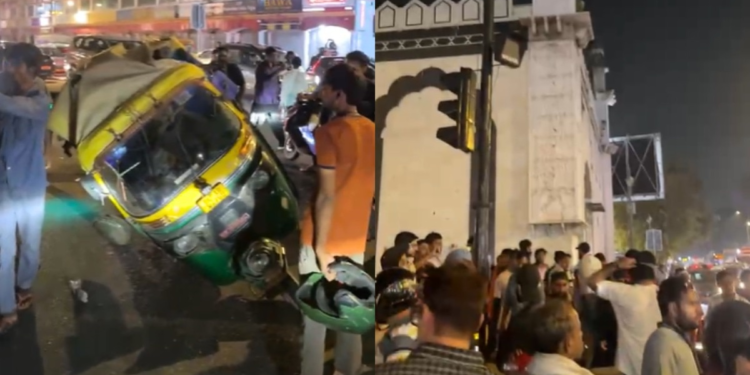 दिल्ली: कनॉट प्लेस में सड़क पर गिरा ट्रैफिक सिग्नल पोल… चपेट में आई स्कूटी-ऑटो, दो घायल