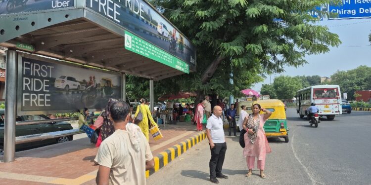 DTC की हड़ताल से थमी दिल्ली की रफ्तार, ड्राइवर बोले- मांगें पूरी नहीं होंगी तो काम पर नहीं लौटेंगे