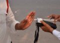 दिल्ली में ट्रैफिक चालान को लेकर बदला नियम, अब पहले जमा करनी होगी आधी रकम