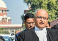 दिल्ली SIR को लेकर सुप्रीम कोर्ट पहुंचे प्रशांत भूषण, SC ने EC से मांगा जवाब