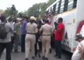 कालकाजी गैंगरेप के खिलाफ दिल्ली में प्रदर्शन, राष्ट्रपति भवन की ओर कूच की कोशिश, पुलिस ने रोका