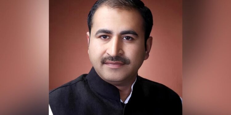 नौकरों के नाम फर्जी कंपनियां, चाय वालों को भी बना दिया मालिक… 700 करोड़ के मेडिकल इक्विपमेंट घोटाले का आरोपी राजीव रंगीला गिरफ्तार