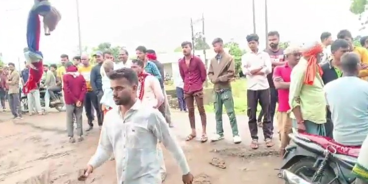 MP: मंडला में गणेश पंडाल में बड़ा हादसा, करंट फैलने से 4 की मौत, 2 घायल