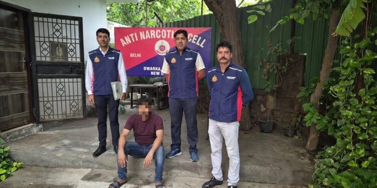 ‘बड़े नेता का पति बोल रहा हूं…’, कहकर 1.69 लाख ठगे, दिल्ली पुलिस ने पकड़ा ‘मिस्टर नटवरलाल’