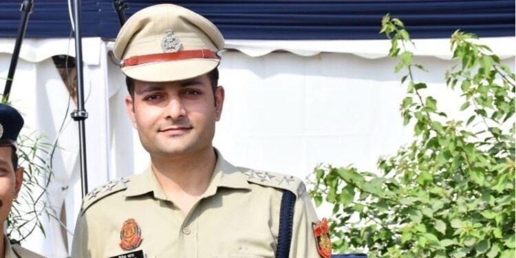 दिल्ली में 11 पुलिस अफसरों का प्रमोशन, विवेक भगत बने ADCP