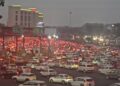 दिल्ली-NCR में जाम से थमी रफ्तार, कालिंदी कुंज से गुरुग्राम बॉर्डर तक गाड़ियों की लंबी कतारें