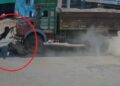 ट्रक ने स्कूटी को मारी टक्कर, बंपर पकड़कर लटक गई युवती… CCTV देख कांप जाएंगे