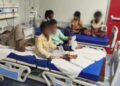 MP: बैतूल के भीमपुर में 32 बच्चों की अचानक बिगड़ी तबीयत, दूध-केला खाने के बाद शुरू हुईं उल्टियां